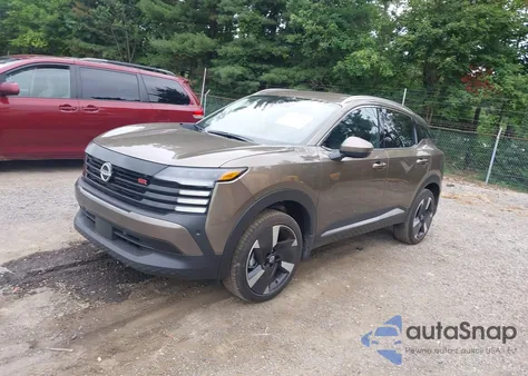 2025 Nissan Kicks Sr Fwd из США, поврежденный, VIN 3N8AP6DA1SL312859